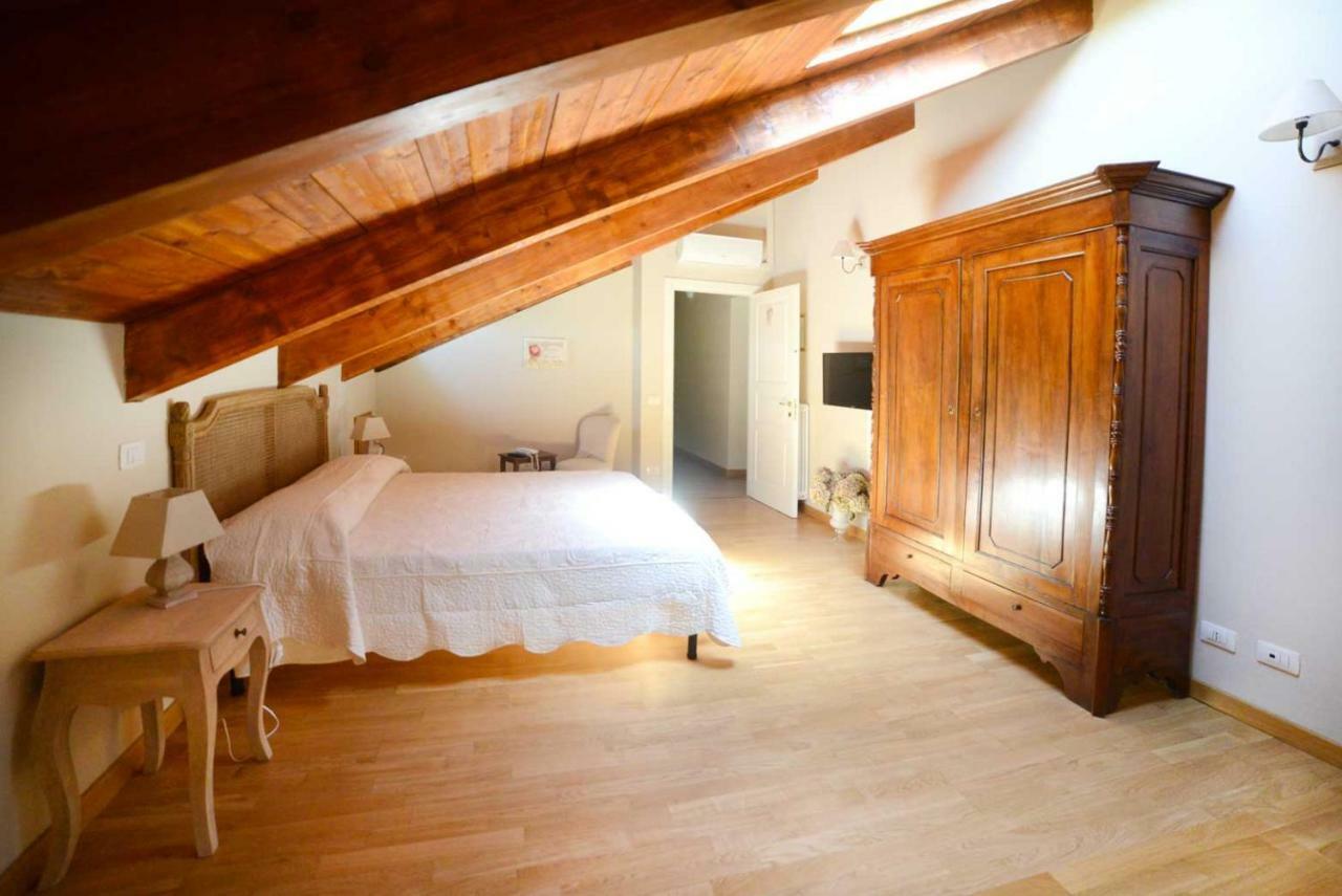 Tenuta Degli Angeli Rossi Асті Екстер'єр фото